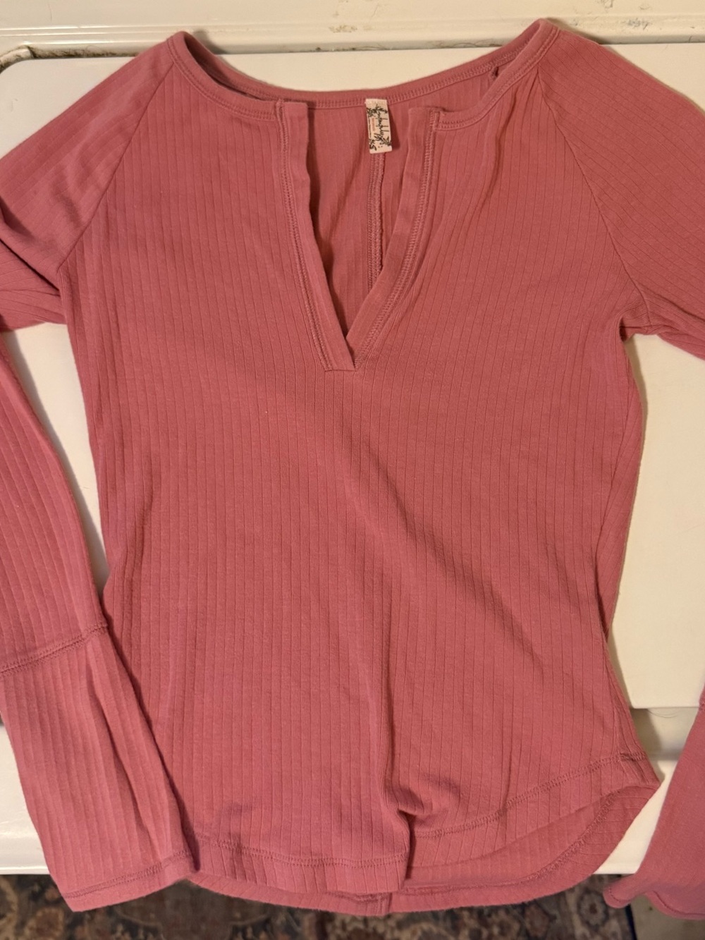 Intimately Free People dusty rose long sleeve ribbed top size Small EUC
